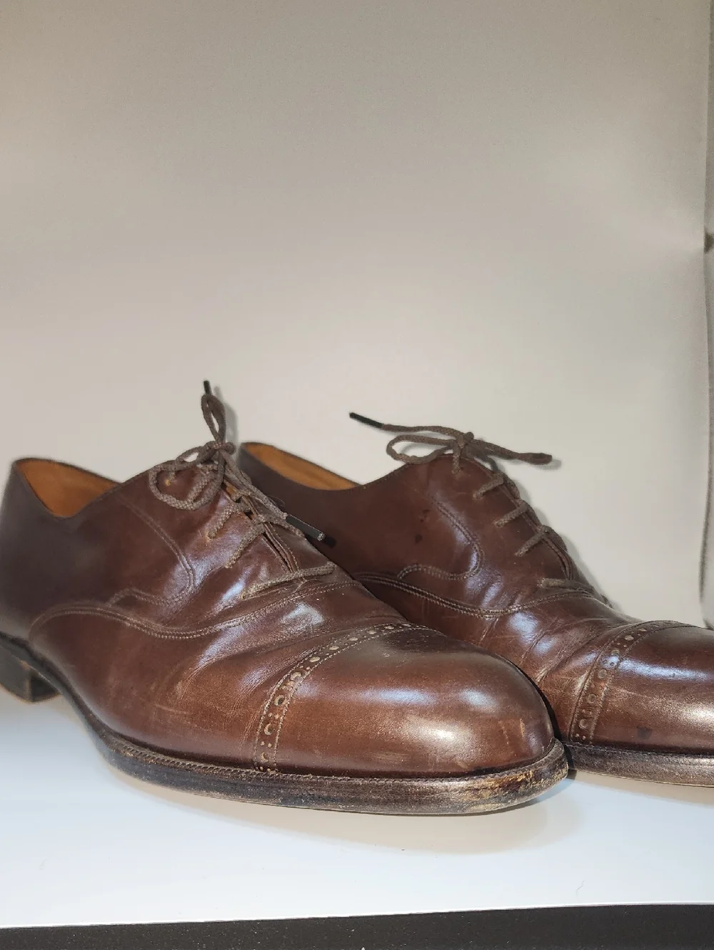 Bally London 712 Size 8d Classic Brown Leather Cap-Toe Oxford Dress Shoes